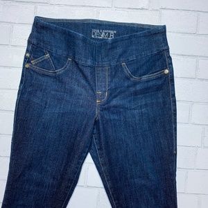 Rock & Republic pull on skinny jeans - Size 14